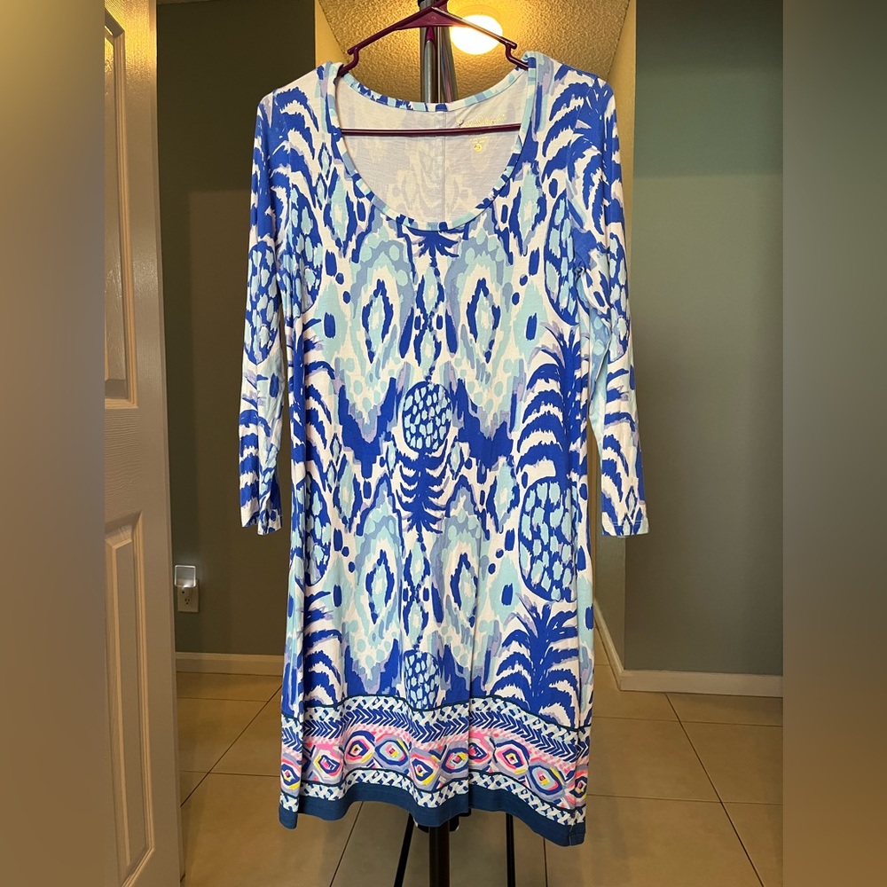 Lily Pulitzer blue pineapple print long sleeve dress. EUC